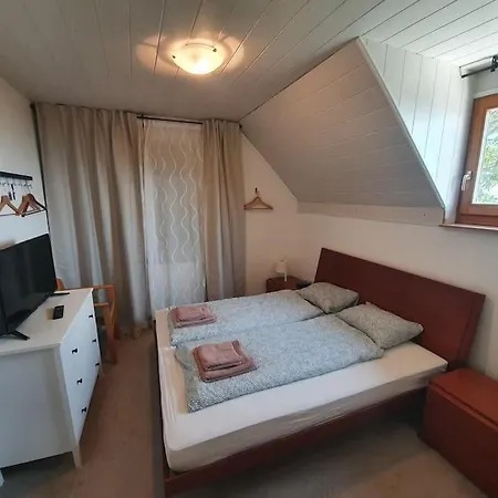 Apartamento Kisház A Hegyen