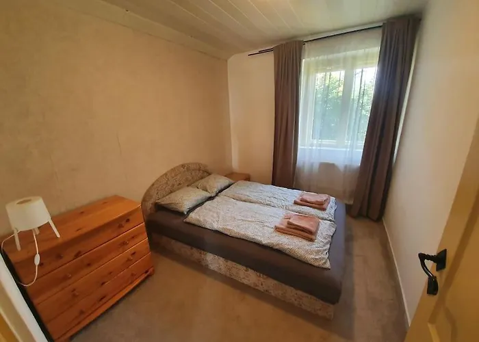 Kishaz A Hegyen Apartament Csopak