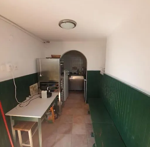 Kishaz A Hegyen Apartament Csopak