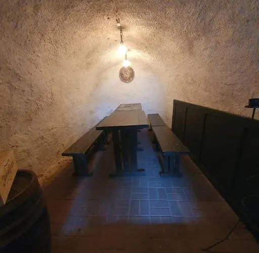 Apartament Kishaz A Hegyen